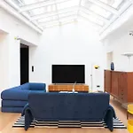 Apartment Aesthetische & Helle Design Apartments, Leipzig-altlindenau *