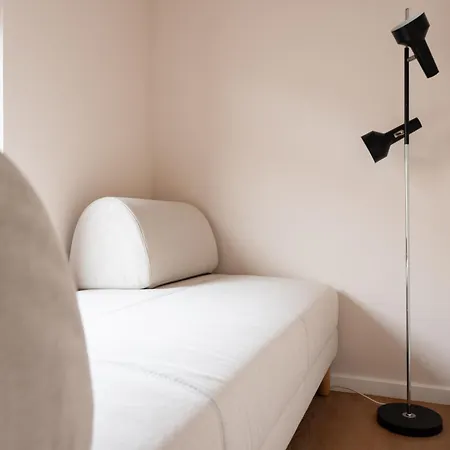 Aesthetische & Helle Design Apartments, Leipzig-altlindenau