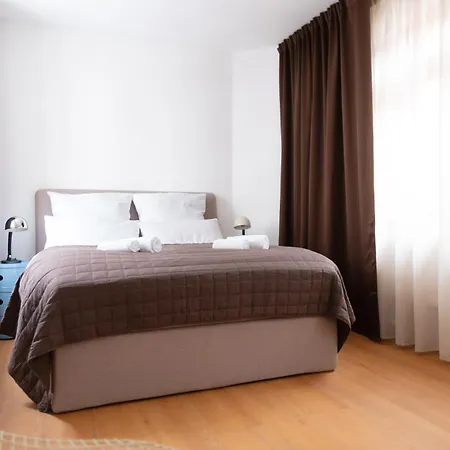 Aesthetische & Helle Design Apartments, Leipzig-altlindenau Lipsia