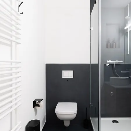 Aesthetische & Helle Design Apartments, Leipzig-altlindenau * Lipsia