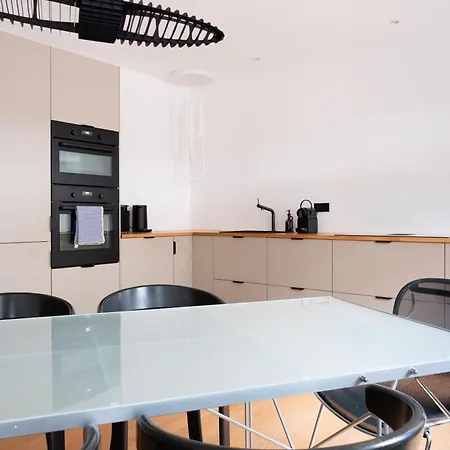 Appartamento Aesthetische & Helle Design Apartments, Leipzig-altlindenau Lipsia