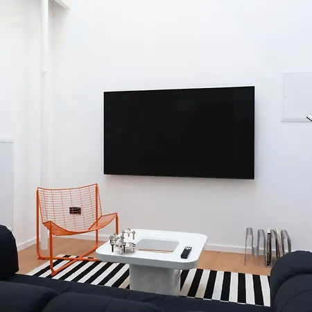 Aesthetische & Helle Design Apartments, Leipzig-altlindenau *