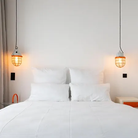 Aesthetische & Helle Design Apartments, Leipzig-altlindenau Appartamento *