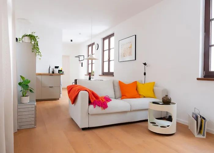 Aesthetische & Helle Design Apartments, Leipzig-altlindenau *