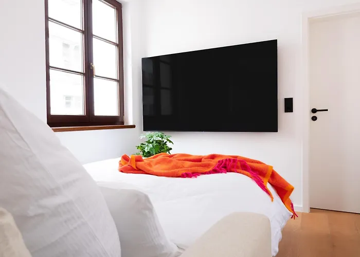 Aesthetische & Helle Design Apartments, Leipzig-altlindenau 公寓 *