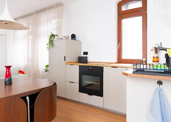 Aesthetische & Helle Design Apartments, Leipzig-altlindenau 公寓 莱比锡