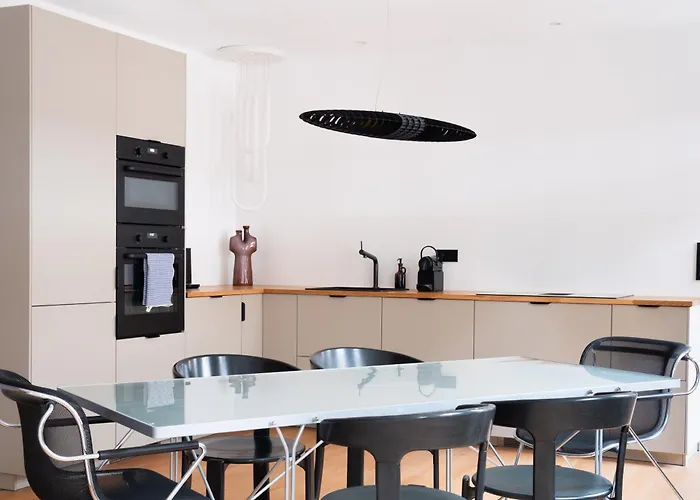 Appartement Aesthetische & Helle Design Apartments, Leipzig-altlindenau