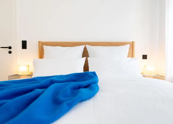 Aesthetische & Helle Design Apartments, Leipzig-altlindenau *