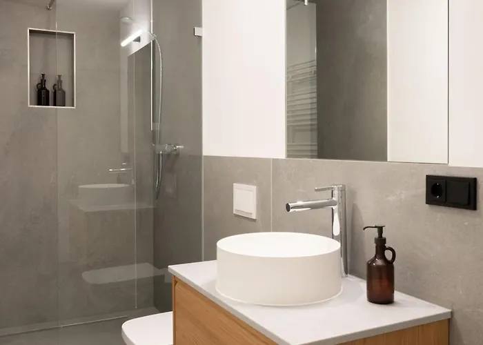 Aesthetische & Helle Design Apartments, Leipzig-altlindenau *