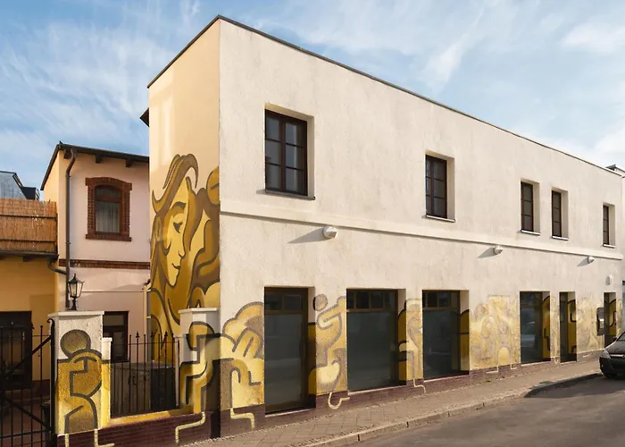 Aesthetische & Helle Design Apartments, Leipzig-altlindenau *