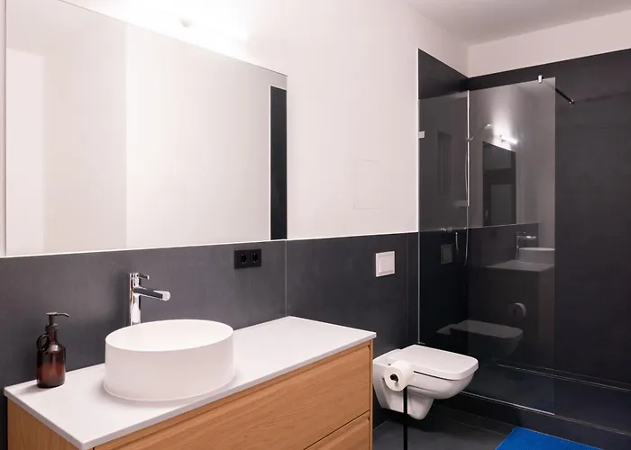 Aesthetische & Helle Design Apartments, Leipzig-altlindenau Appartamento